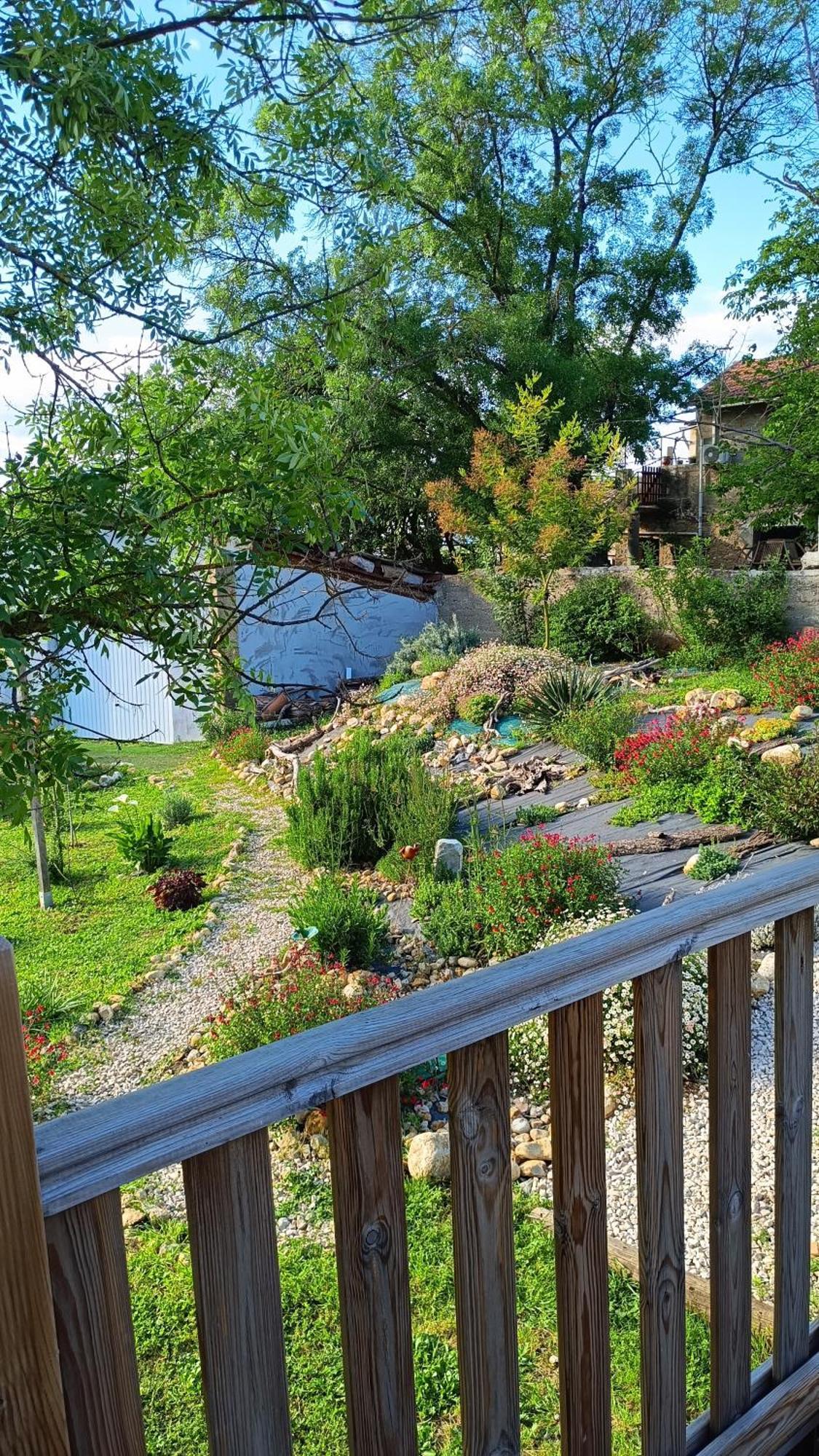 Mobile Home Saint-Christol-les-Ales ภายนอก รูปภาพ